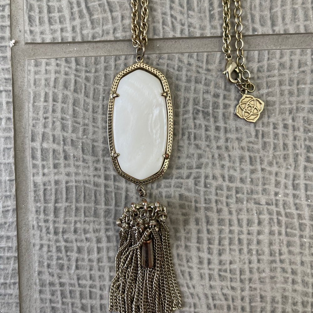 Kendra Scott Tassel Necklace White Pearl
